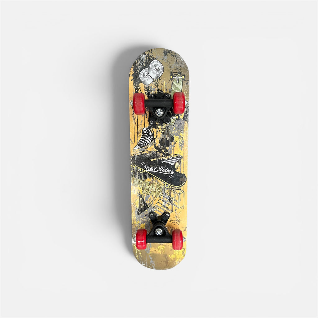 Skateboard medium, view 2