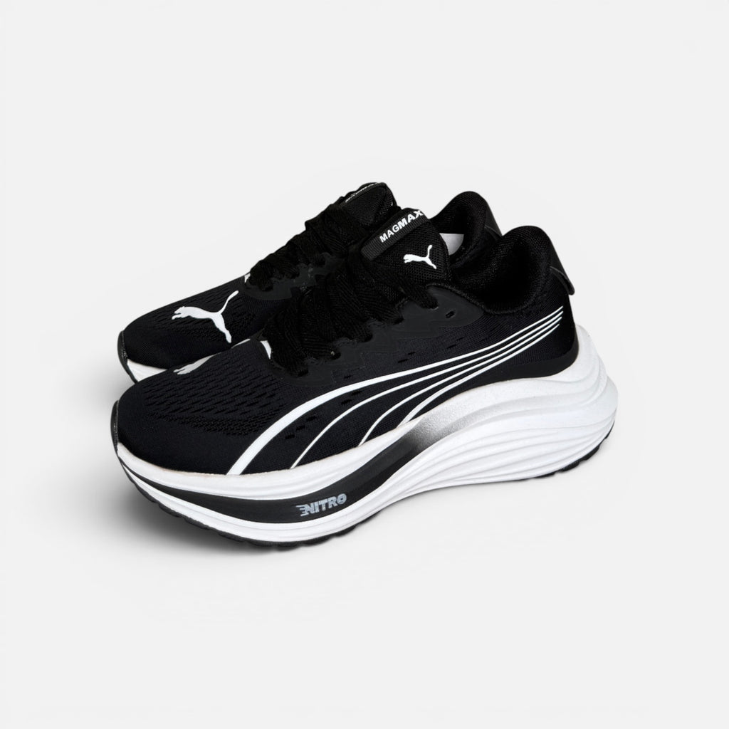 PUMA N890