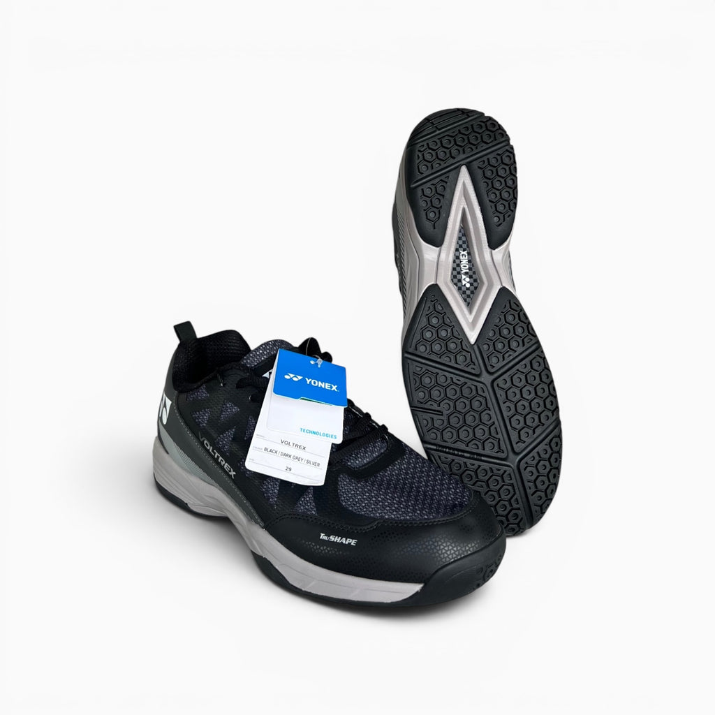 Yonex Voltrex badminton shoes, view 3