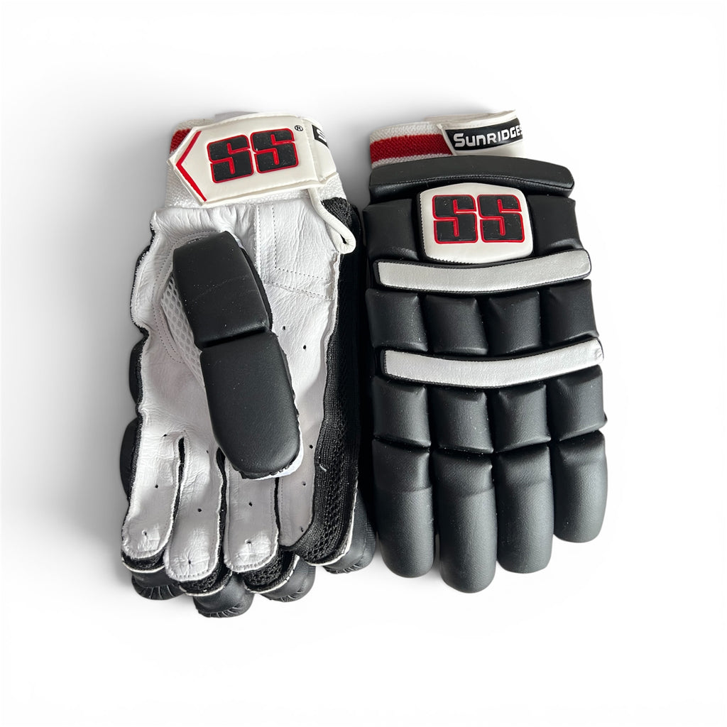 SS cricket batting gloves, view 2