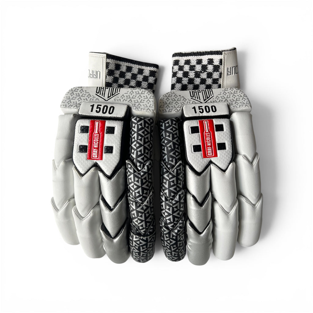 Gray Nicolls Plus 1500 cricket gloves, view 1
