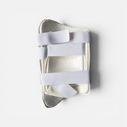 CA 20K cricket thigh guard, view 2